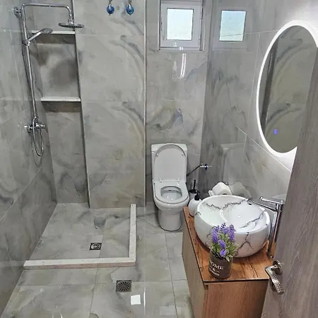 Eden Sea View Apartment Ksamil Exterior photo