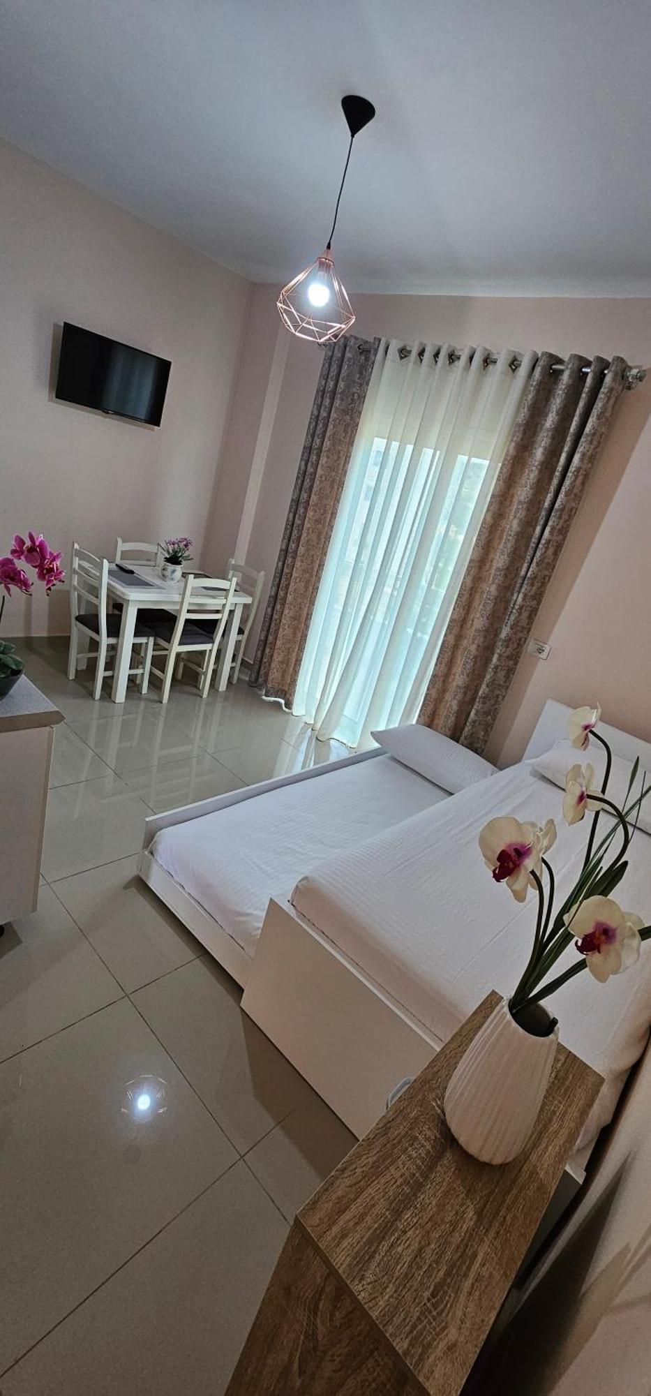 Eden Sea View Appartement Ksamil